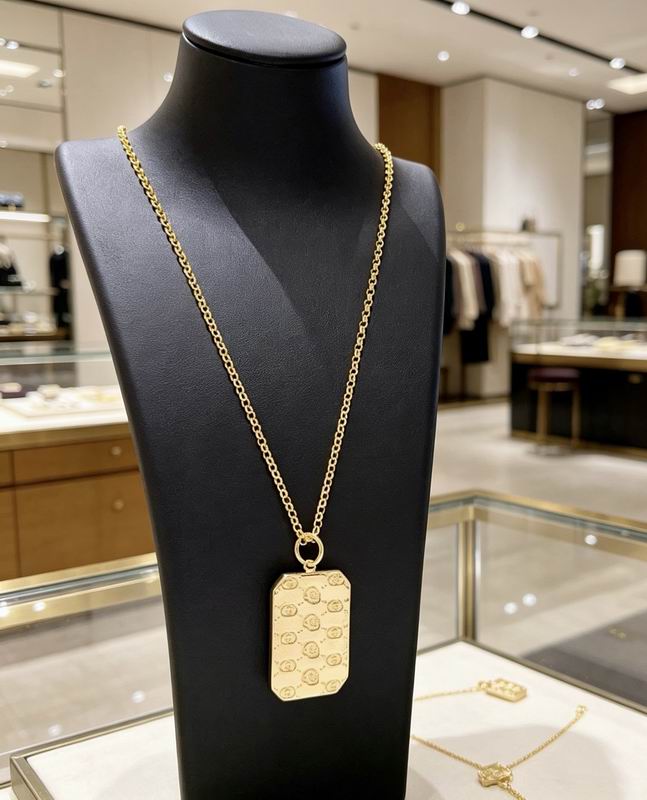 Gucci Necklace 05yxs108